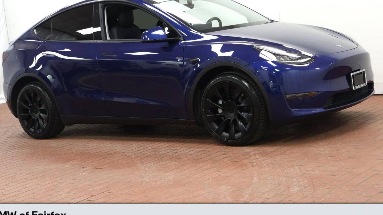 TESLA MODEL Y 2021 5YJYGDEE7MF148650 image